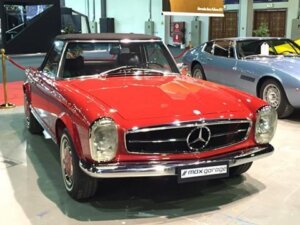 Mercedes-Benz-200SL-Max-Garage-Dubai-Classic-Car-Restoration