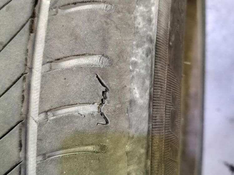 Tyre with Damage